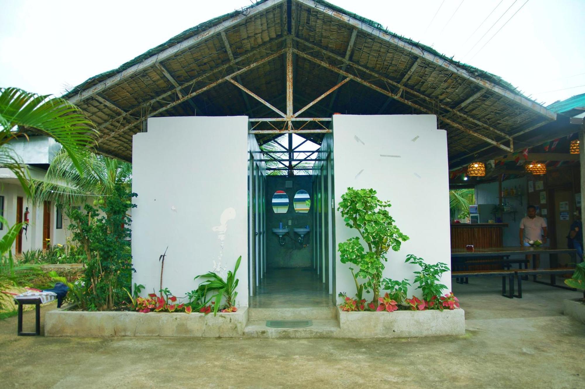 Ananas Guesthouse Моалбоал Экстерьер фото